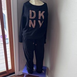 DKNY Black Sweatshirt and Pants Set size xs
